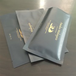 專業(yè)供應高檔化妝品包裝袋、純鋁面膜包裝袋、三邊封鋁箔袋