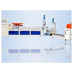 華縱塑機提供熱門的造粒機，廢舊塑料清洗造粒機