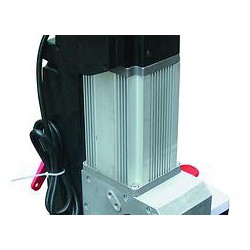 優(yōu)質(zhì)的麒麟工業(yè)門電機(jī)，專業(yè)麒麟工業(yè)門電機(jī)廠家