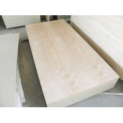 在哪能買(mǎi)到有品質(zhì)的木工專(zhuān)用板_雙發(fā)環(huán)保木工板