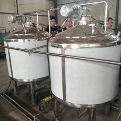 牛奶全套生產(chǎn)線(xiàn)小型酸奶流水線(xiàn) 奶吧用酸奶機(jī)
