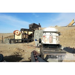 加工鵝卵石用什么機(jī)器？鵝卵石碎石機(jī)多少錢一臺(tái)？YD30